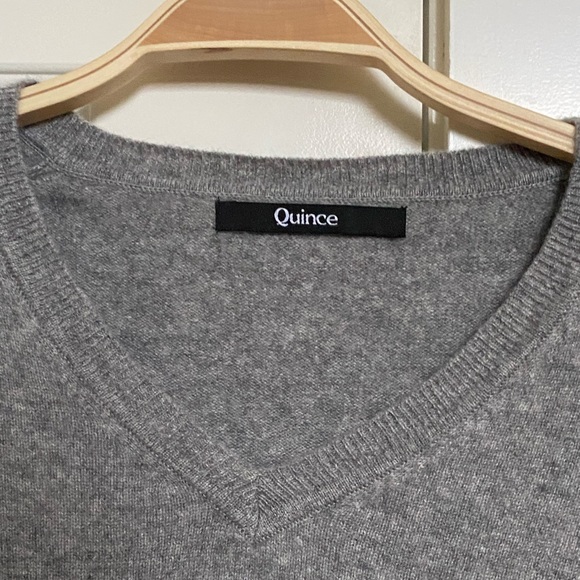 Quince Mongolian Cashmere V Neck Sweater in Grey - Picture 9 of 9